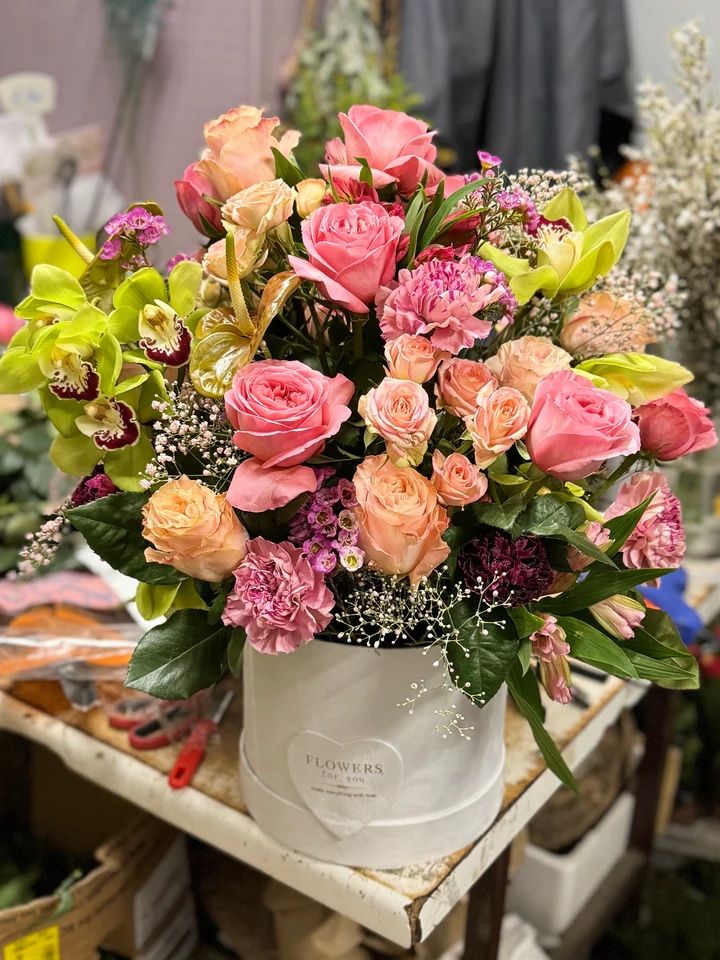 Foto: Ein Blumenstrauss aus unterschiedlichen Blumen