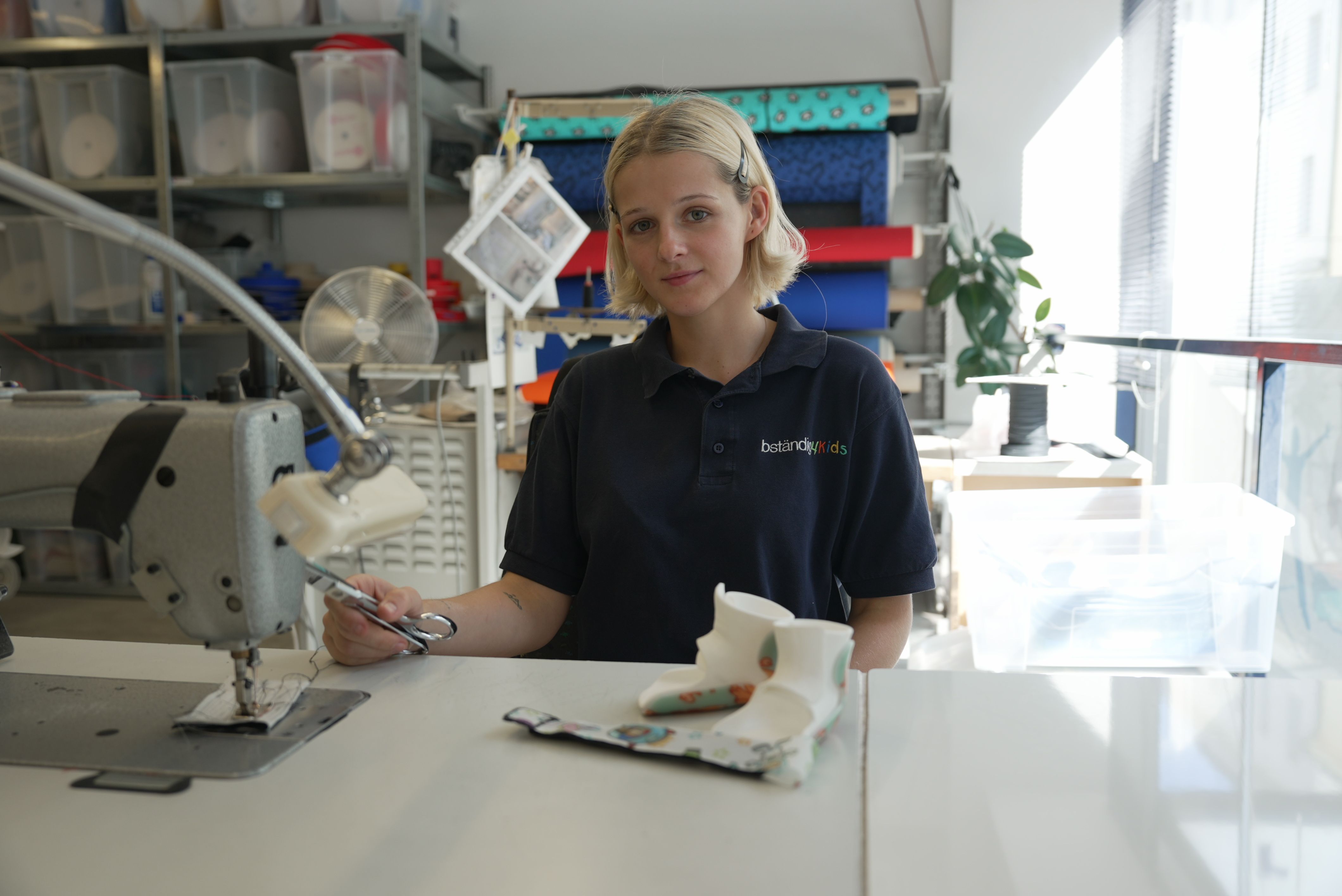 Foto: Mitarbeiterin bständig
