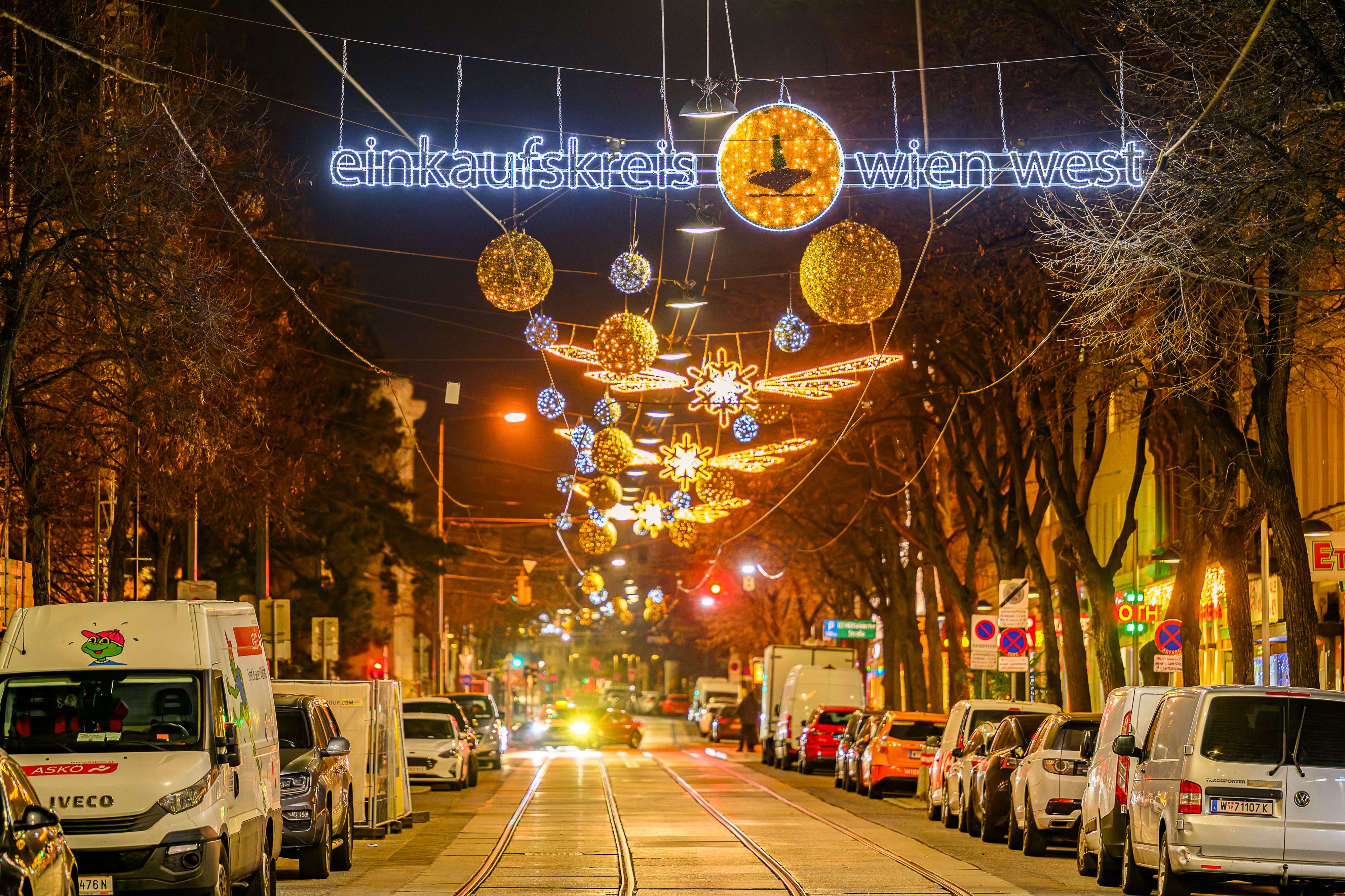 Foto: Weihnachtsbeleuchtung Hütteldorf