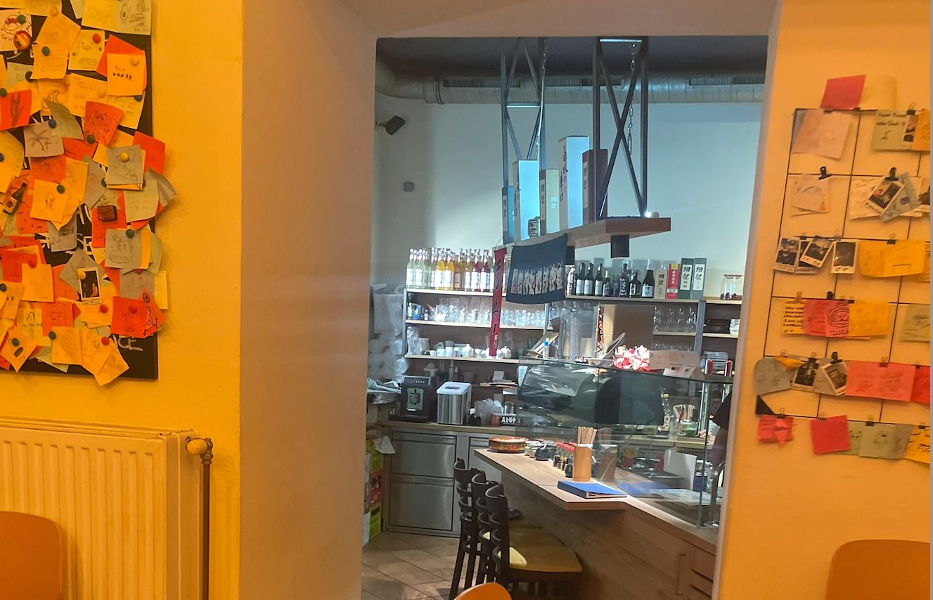 Foto: Taeko Ramen, Innenansicht Bar in japanischem Lokal