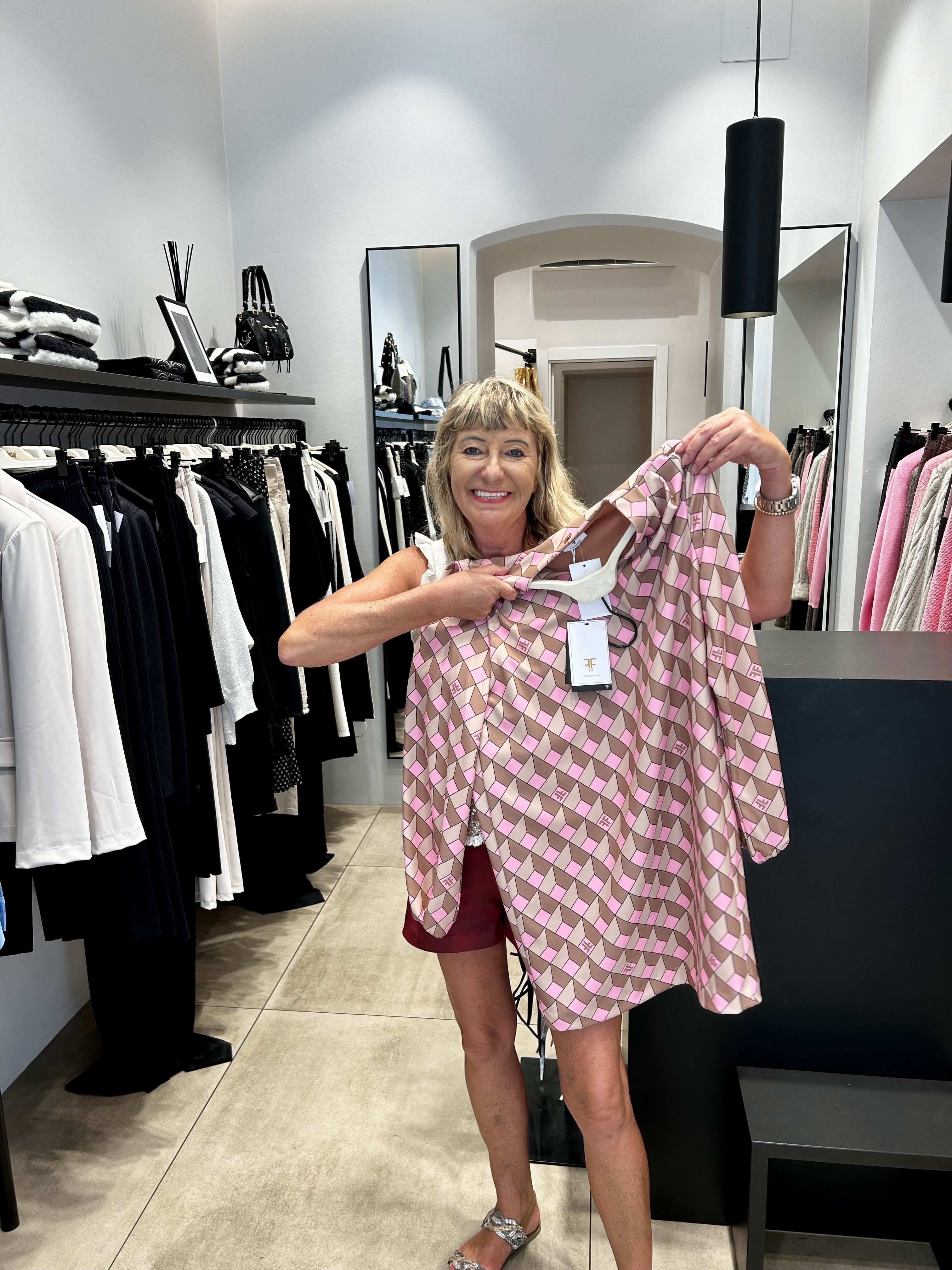 Foto: Verkaufsraum von Karin Kasaj