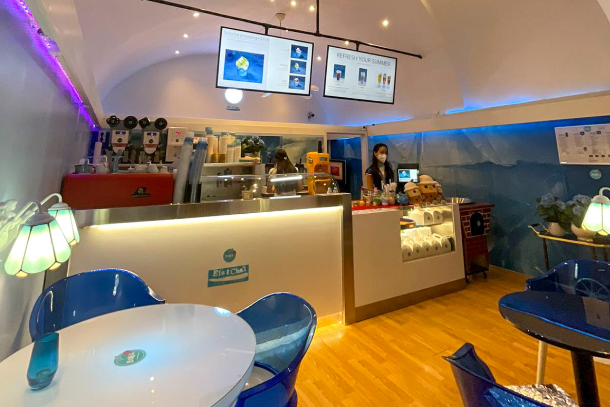 Foto: Zeigt das Geschäft mit der Verkaufsfläche