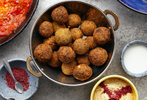 Foto: Falafel und weitere israelische Gerichte